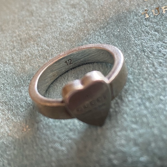 Gucci Heart Ring Size 6 - Picture 4 of 5